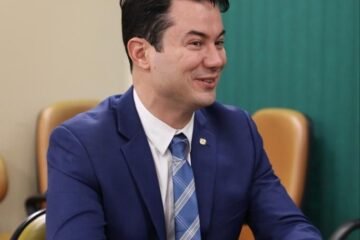 Foco Político - Câmara dos Deputados | Clodoaldo Magalhães | PV