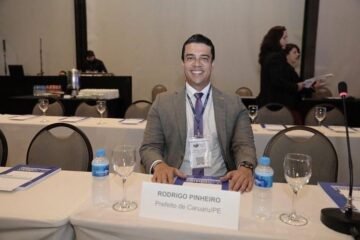 Foco Político - Caruaru | Prefeitura de Caruaru | Rodrigo Pinheiro