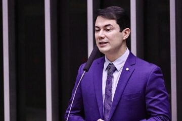 Foco Político - Clodoaldo Magalhães | PV