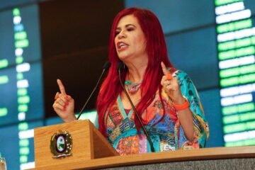 Foco Político - Delegada Gleide Ângelo | Gleide Ângelo | PSB