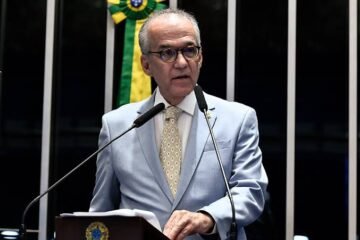 Foco Político - Fernando Dueire | Senado Federal