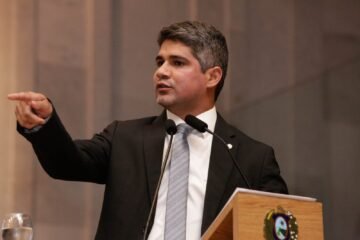 Foco Político - PL | Recife | Renato Antunes