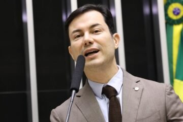 Foco Político - Clodoaldo Magalhães | PV