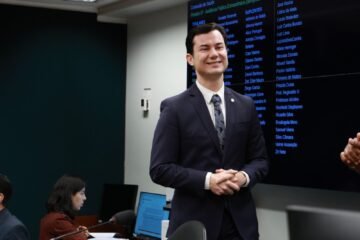 Foco Político - Clodoaldo Magalhães | PV