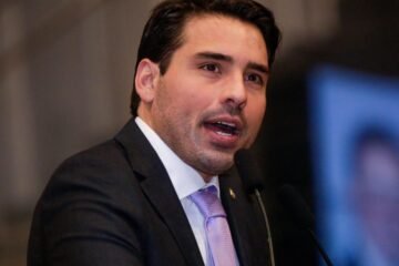 Foco Político - João Paulo Costa | PCdoB