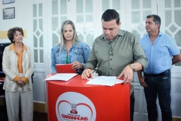 Foco Político - Garanhuns | Prefeitura de Garanhuns | PSB | Sivaldo Albino