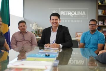 Foco Político - Petrolina | Prefeitura de Petrolina | Simão Durando