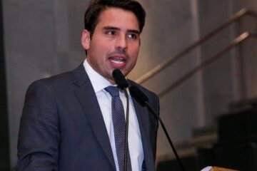 Foco Político - João Paulo Costa | PCdoB