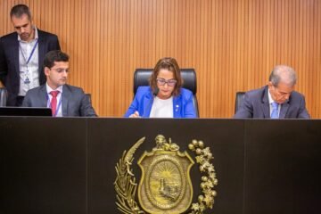 Foco Político - Débora Almeida | Pernambuco | PSDB