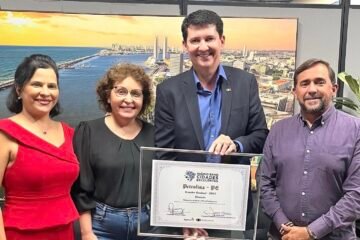 Foco Político - Petrolina | Prefeitura de Petrolina | Simão Durando