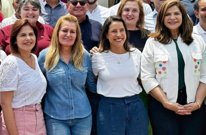 Gesto de Raquel reúne adversários e mostra que se fizer política pode ter conjunto de forças ao seu lado