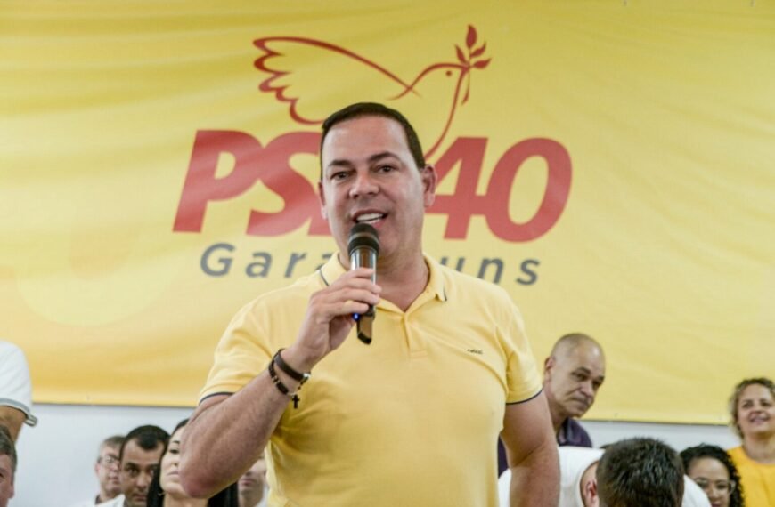 Despontando como favorito, Sivaldo Albino lança pré-candidatura à reeleição em Garanhuns