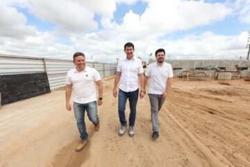 Foco Político - Fernando Filho | Petrolina | Prefeitura de Petrolina | Simão Durando