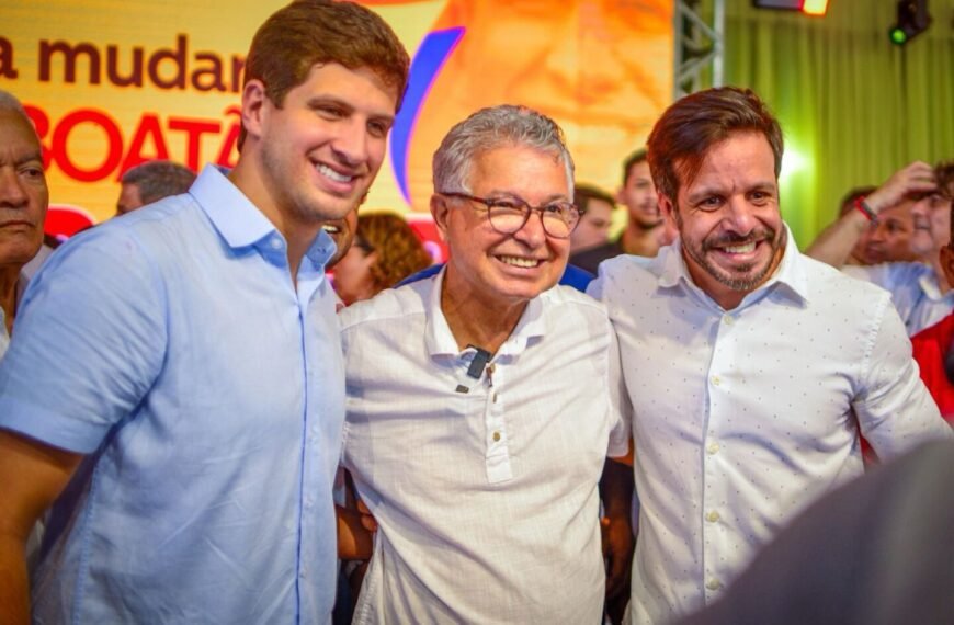 Elias Gomes conquista apoio de João Campos e consolida candidatura em Jaboatão