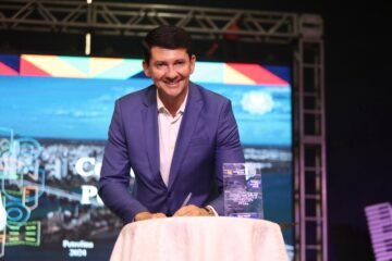 Foco Político - Pernambuco | Petrolina | Prefeitura de Petrolina | Simão Durando