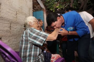 Foco Político - Miguel Coelho | Pernambuco | Petrolina | Prefeitura de Petrolina